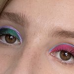 Multicolor eyes